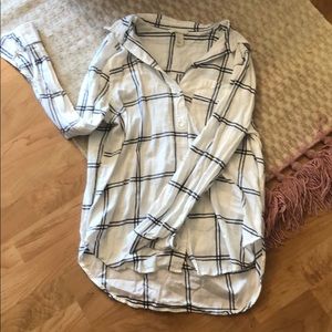 H&M White & Blue/gray patterned flannel